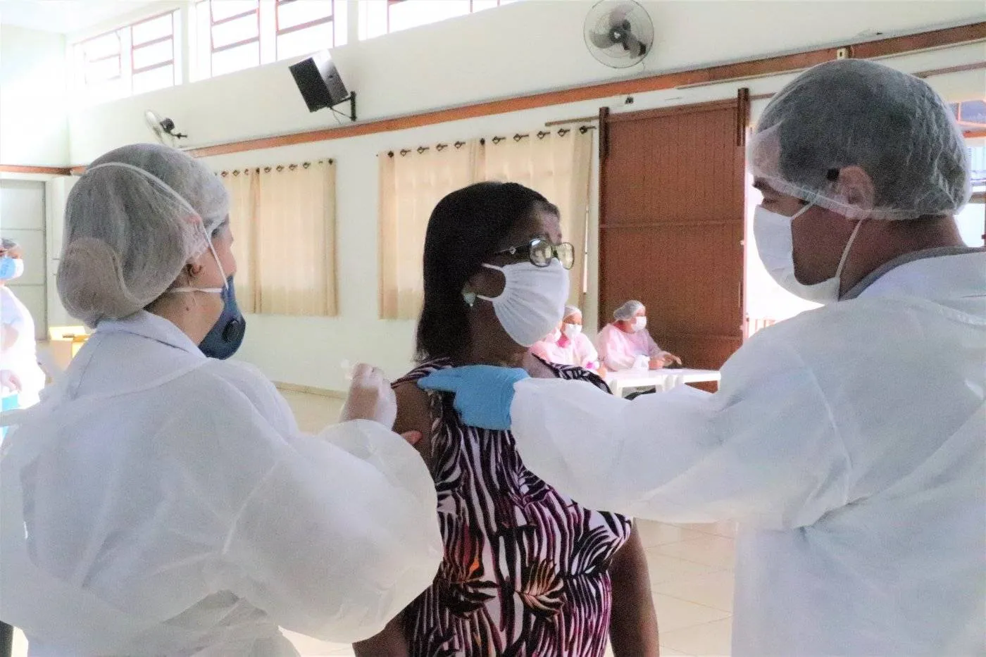 Vacinação contra a gripe acontece no Conjunto Tropical nesta quinta