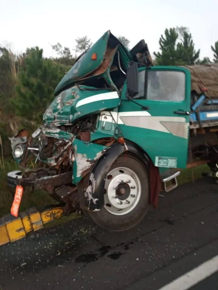 Jovem caminhoneiro de Apucarana morre após acidente na BR-376