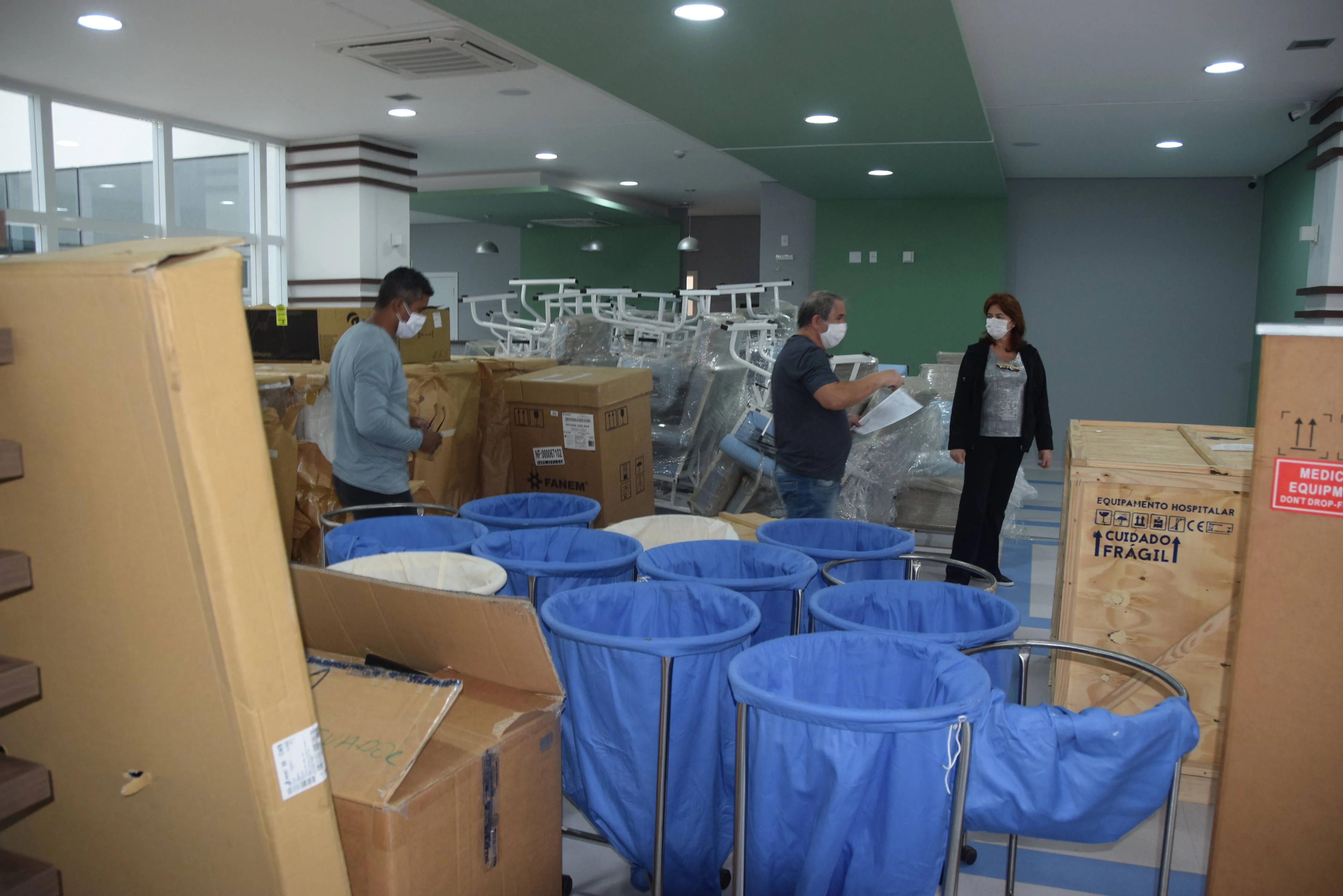 Hospital Regional de Ivaiporã recebe equipamentos e móveis