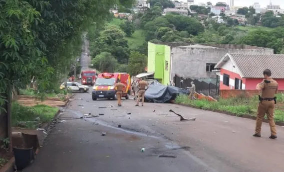 Acidente no perímetro urbano de Ivaiporã mata casal e criança