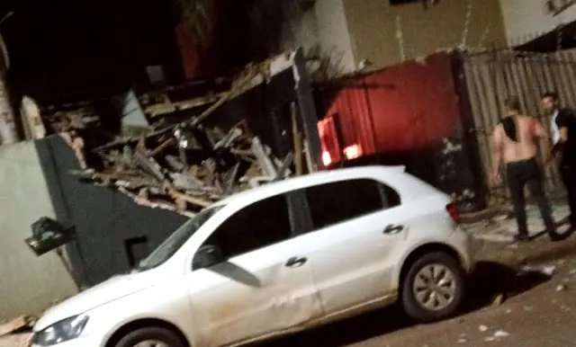  Explosão foi em uma hamburgueria na Av. Castelo Branco 