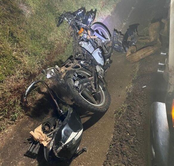  A motocicleta que a vítima pilotava foi parar na pista contrária 