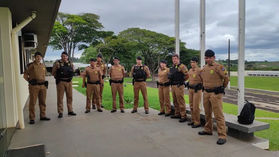 PM Apucarana realiza 'Fecha Quartel' após onda de arrombamentos
