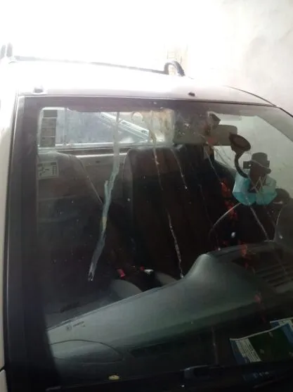 Morador de Apucarana procura a polícia ao ter carro atingido por ovos