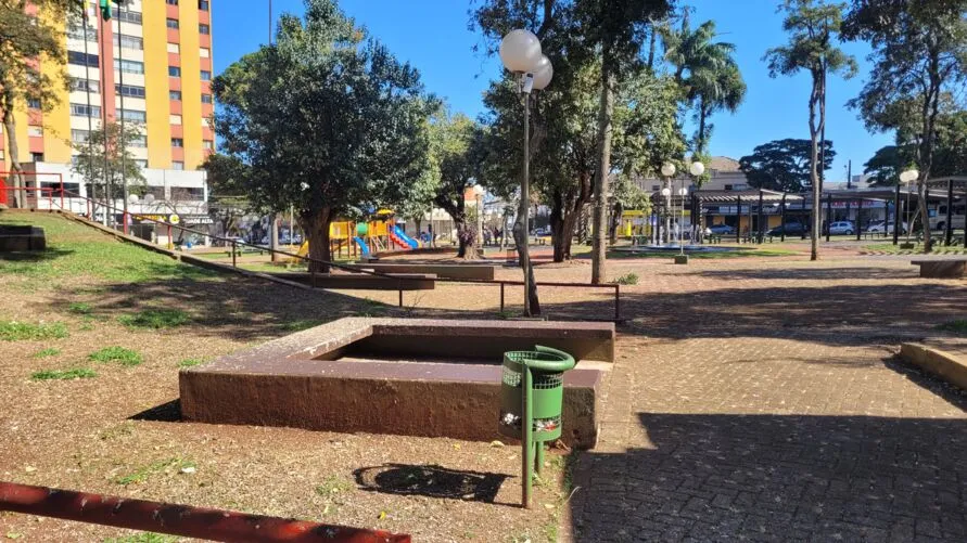  Praça do Redondo é um problema antigo em Apucarana 