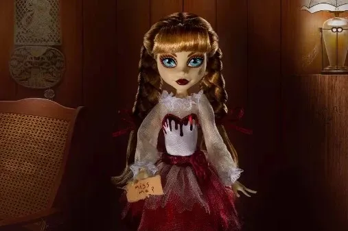 Boneca Annabelle, do filme Invocação do Mal, será lançada pela Mattel