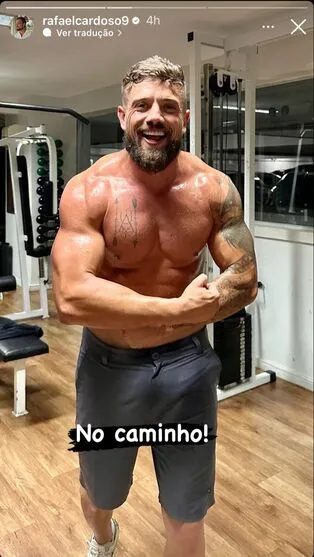 Rafael Cardoso choca ao surgir transformado com corpo musculoso; veja