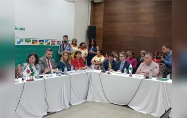 Beto Preto debate estratégias de combate à dengue em Brasília