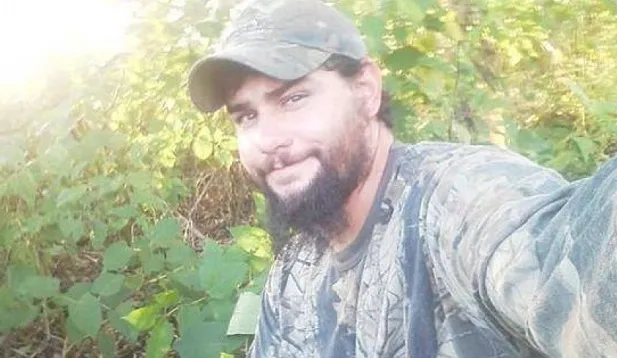 Mulher é morta a tiros por caçador após ser 'confundida com um cervo'