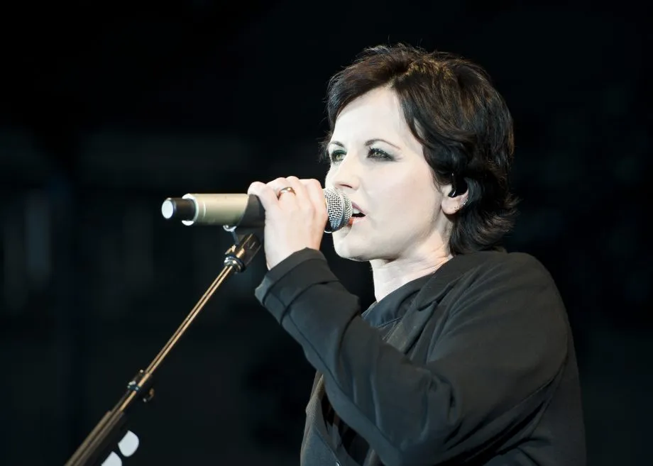 Vocalista do Cranberries morre aos 46 anos