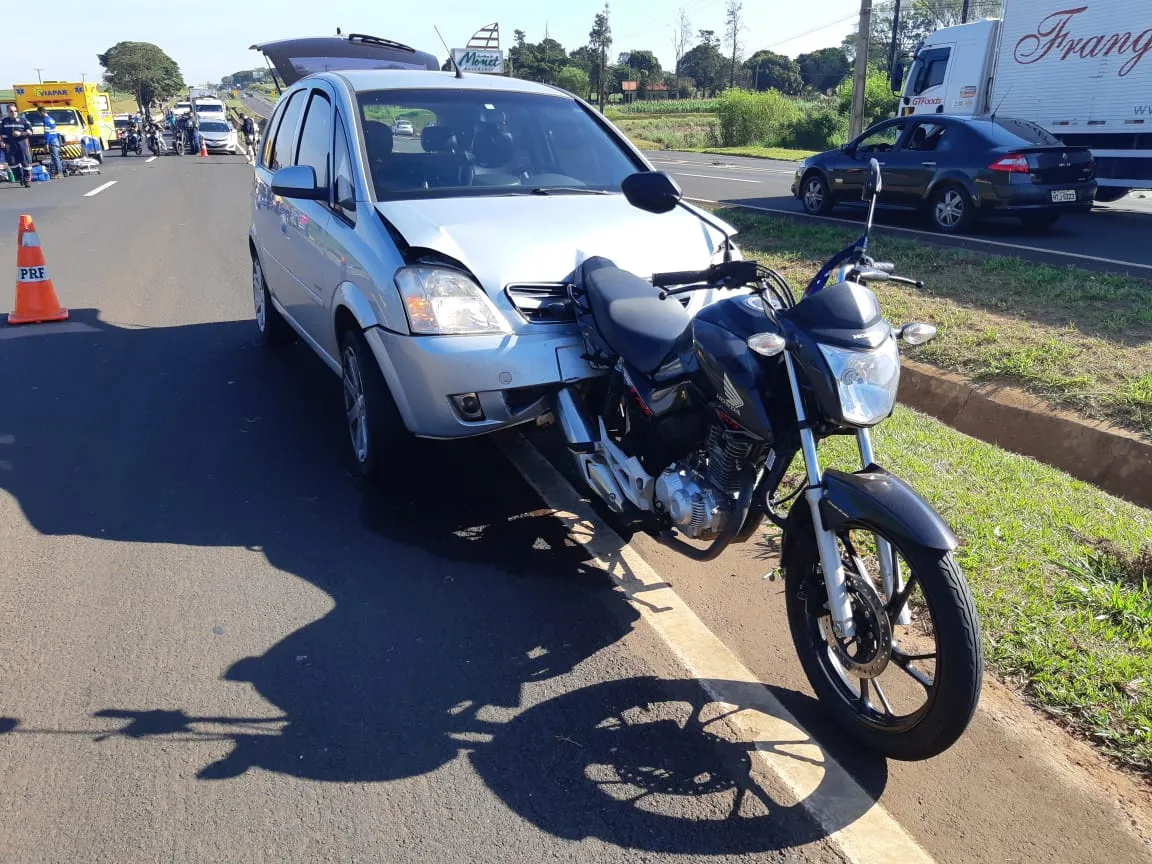 Motociclista fica gravemente ferido após acidente em Maringá 