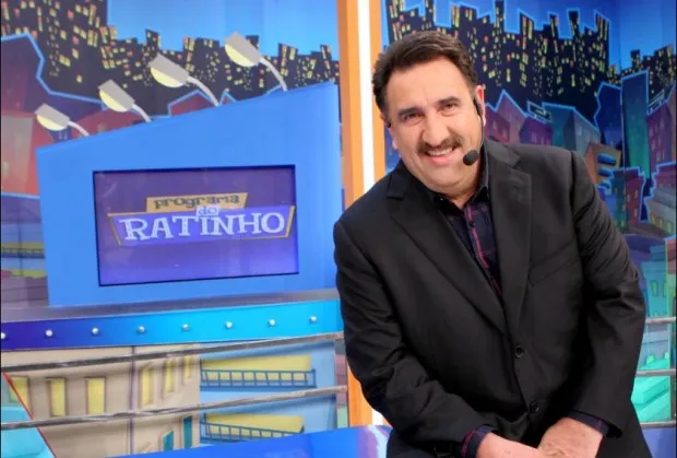 Ratinho comemora 30 anos de carreira em 2020; confira trajetória do apresentador