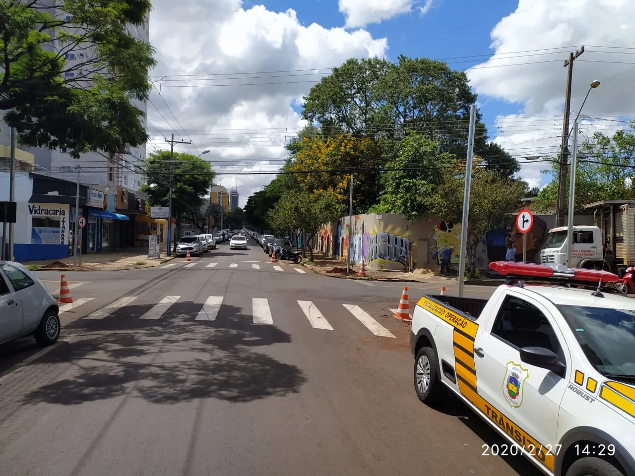 Prefeitura instala novos semáforos em cruzamentos de Apucarana