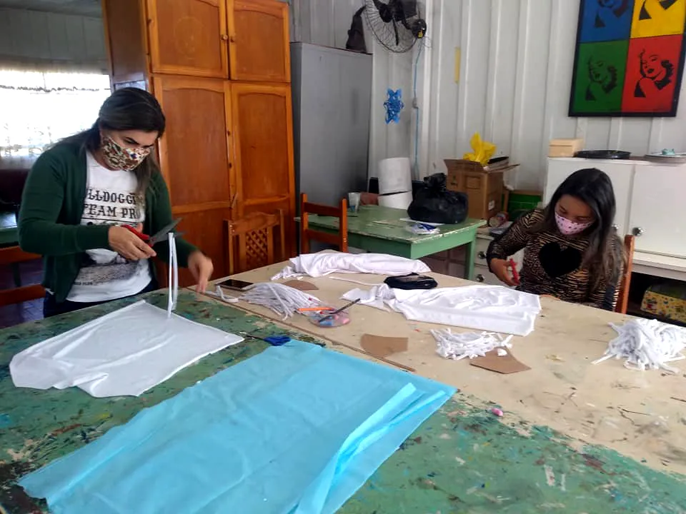 Assistência Social confecciona máscaras para distribuição a população de Ivaiporã