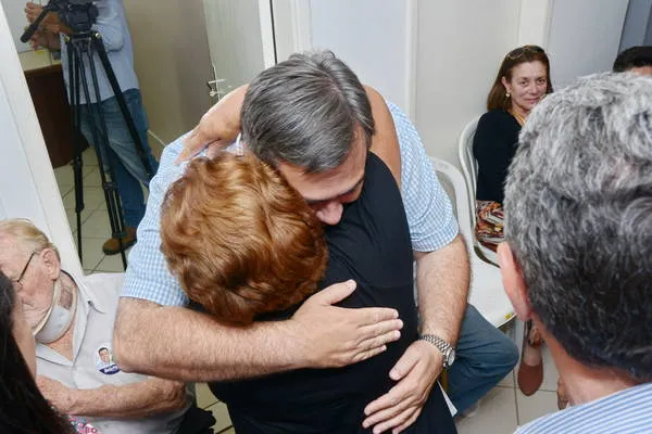Apucarana: Beto Preto é reeleito prefeito com mais de 60 mil votos