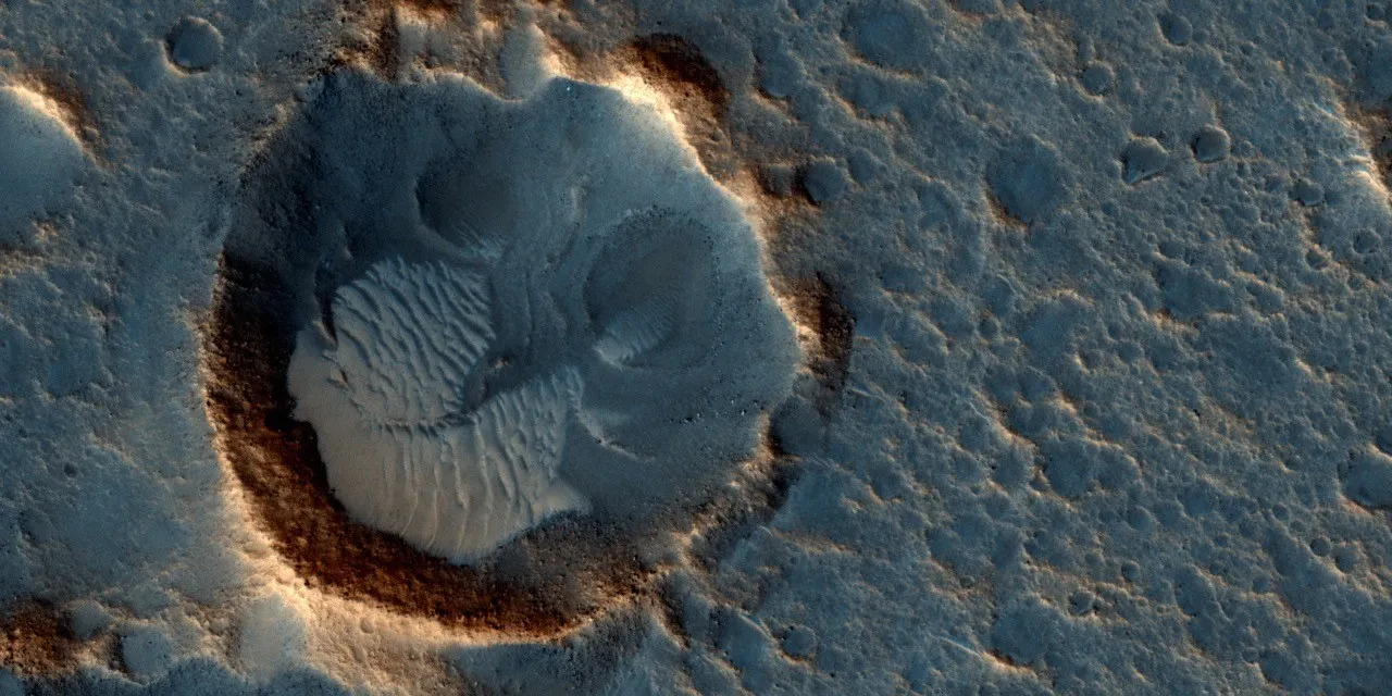 NASA divulga imagem do local mais frio de Marte