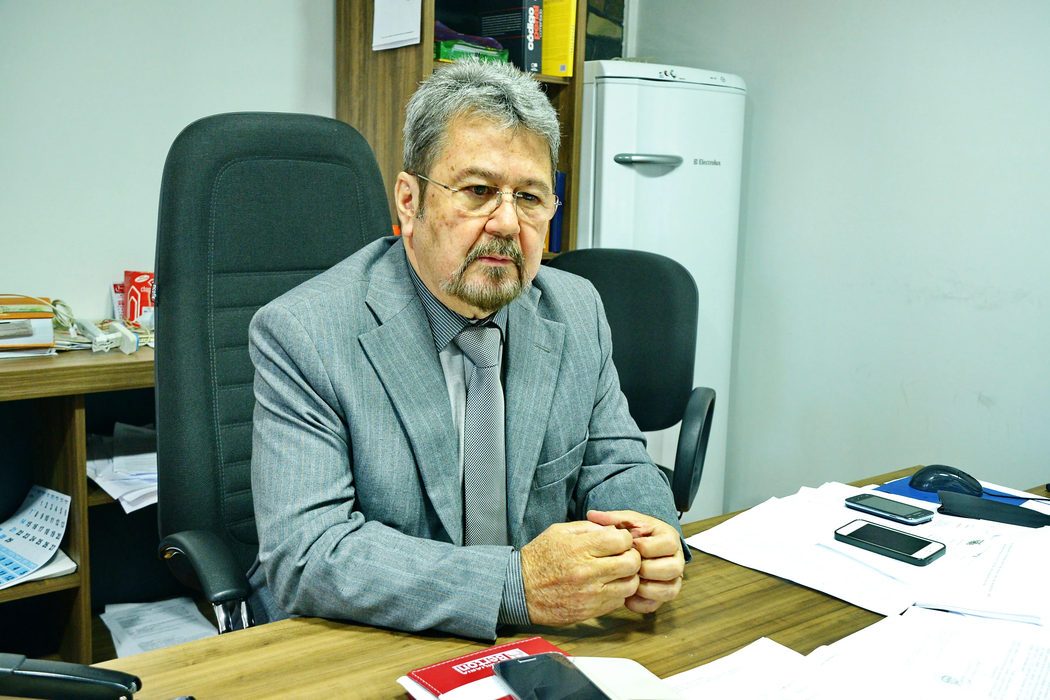Delegado Osnildo Carneiro Lemes assume chefia em Umuarama