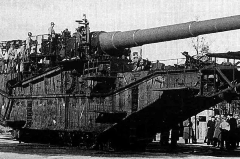 Conheça o tanque nazista de 1 mil toneladas que nunca foi construído