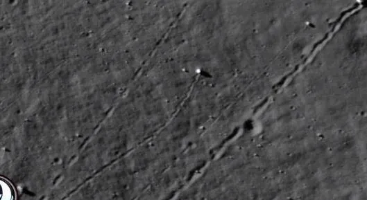 Suposto tanque alienígena e trilhas são detectados na superfície da Lua; veja vídeo