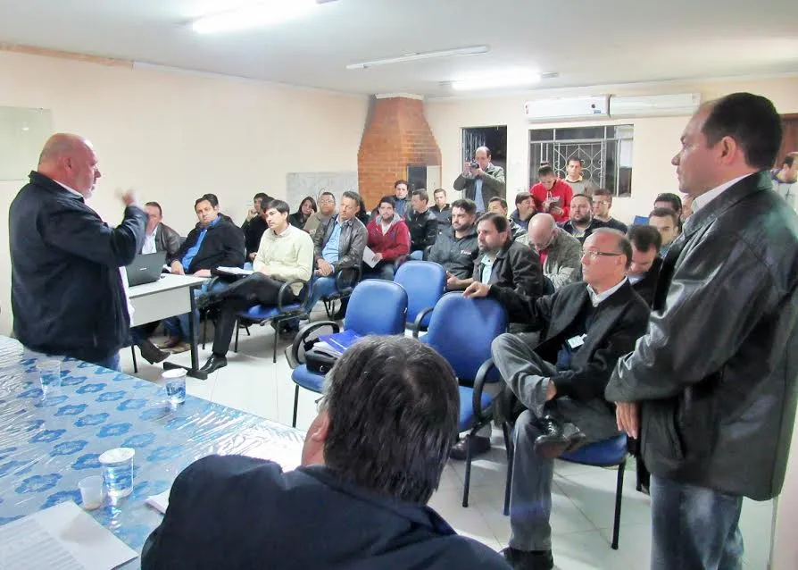 Prefeitos do Vale do Ivaí discutem adesão ao serviço de cobrança da Sanepar