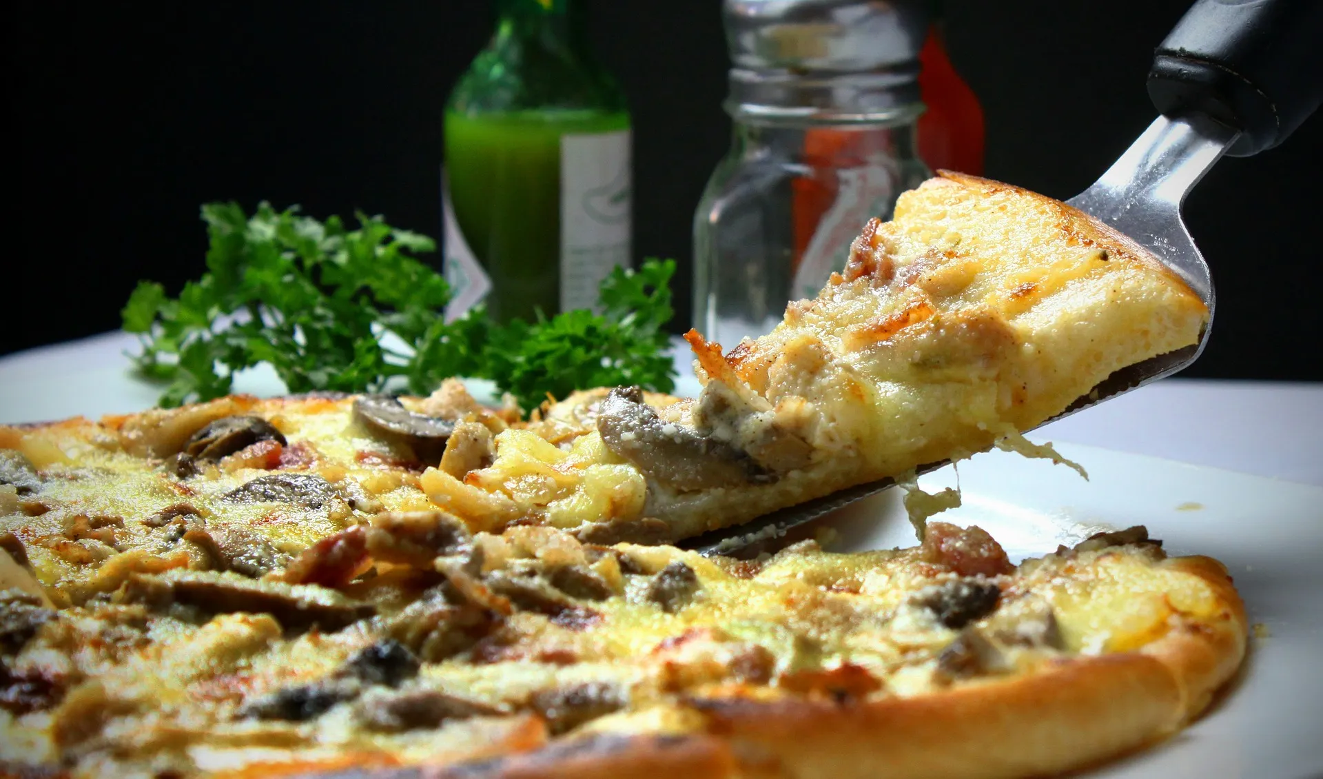 No Dia da Pizza, confira algumas curiosidades sobre esse prato que é paixão nacional