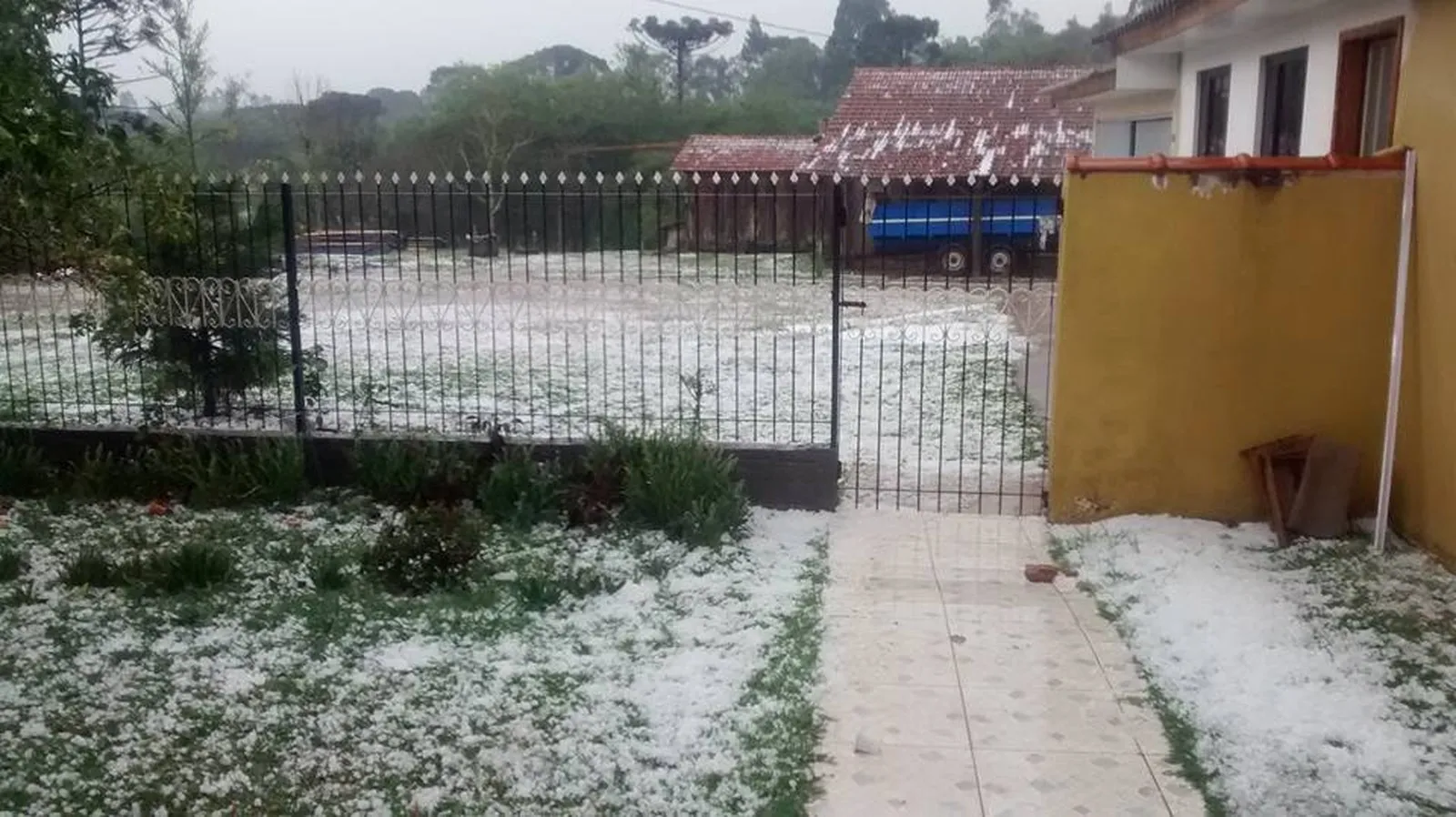 Chove no Paraná após 34 dias de seca