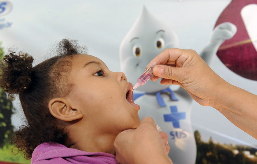 Dia “D” de vacinação contra a poliomielite e multivacinação acontece no sábado em Arapongas