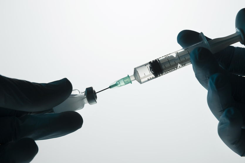 Cidade da China oferece vacina experimental contra covid-19 a população