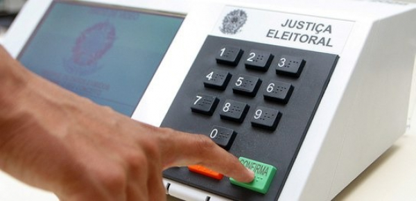 Datafolha: Maioria dos brasileiros é contrária à obrigatoriedade do voto