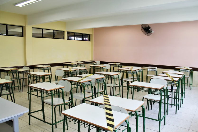 Justiça anula decreto e determina volta às aulas em Londrina