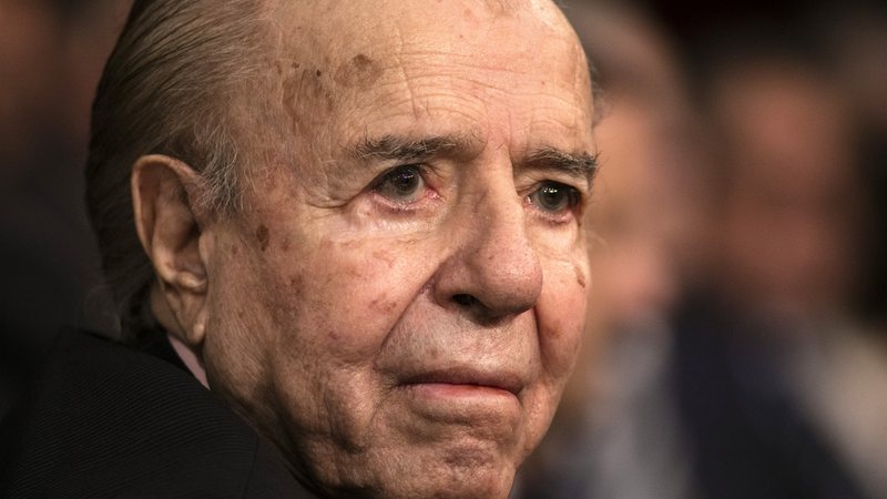 Morre aos 90 anos o ex-presidente argentino Carlos Menem