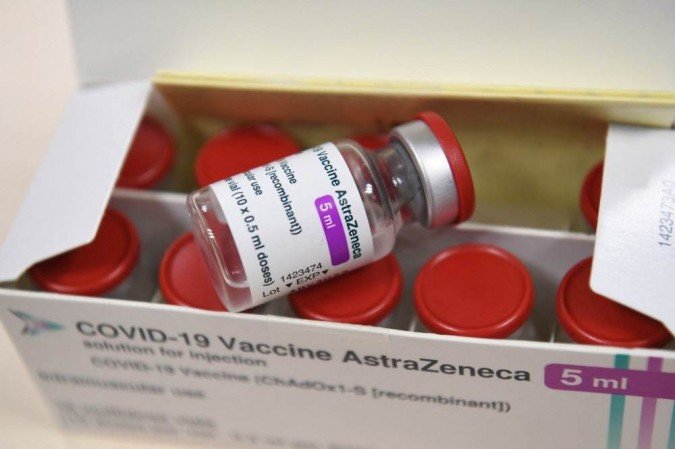 AstraZeneca afirma não ter encontrado problemas na vacina