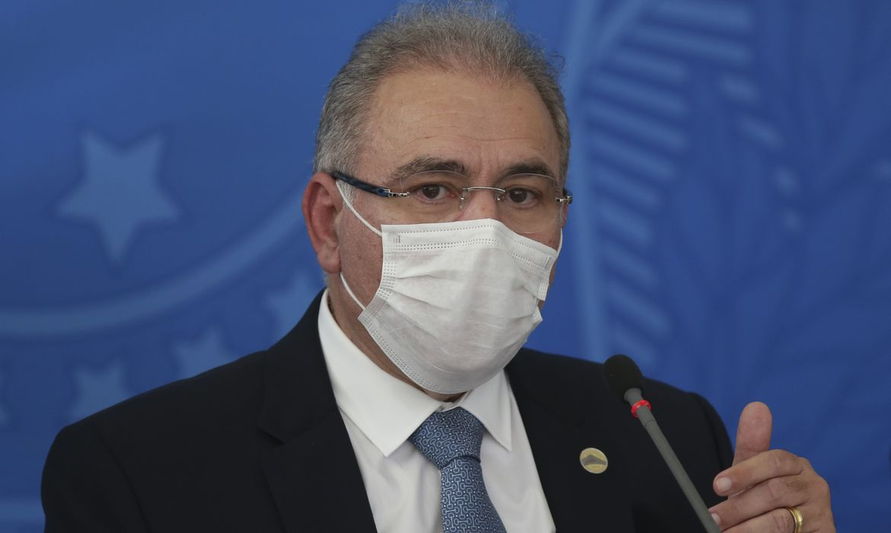 Ministro Queiroga pede aos EUA antecipação de vacinas