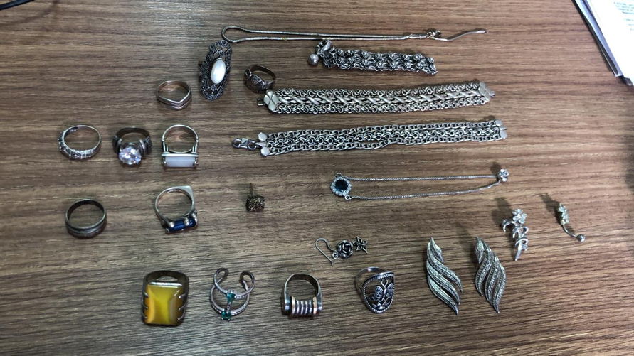 Polícia realiza 'Operação Bali' e recupera joias roubadas