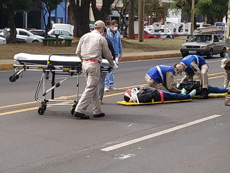 Acidente na Avenida Minas Gerais deixa dois feridos