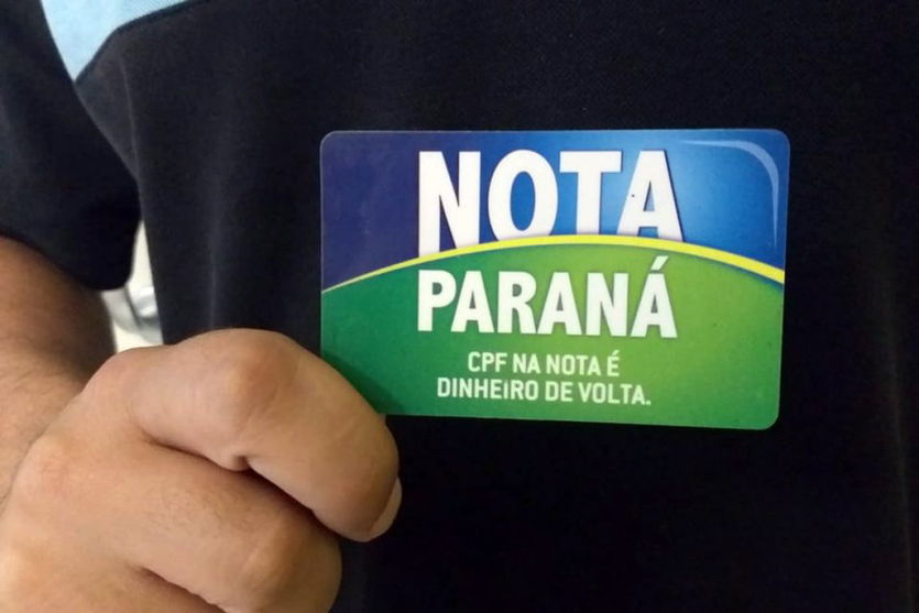 Curitibana fatura prêmio de R$ 1 milhão do Nota Paraná