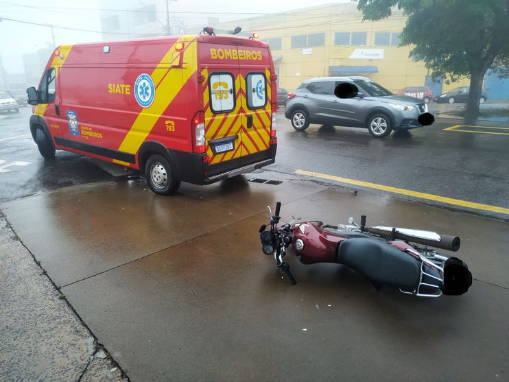 Motociclista é levado para Upa após acidente em Apucarana