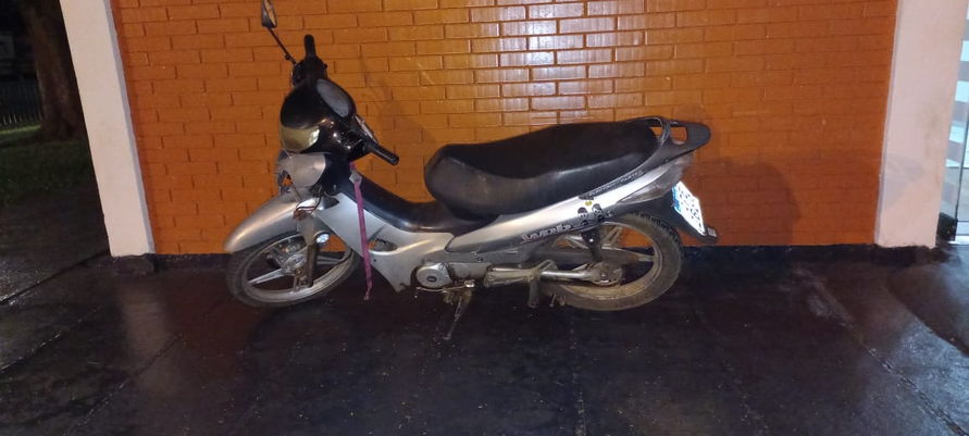 Moto furtada é recuperada no mesmo dia em Apucarana