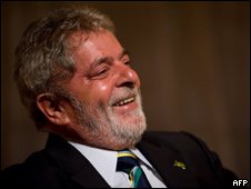Lula fez ainda um apelo aos empresários para que não haja turbulências econômicas