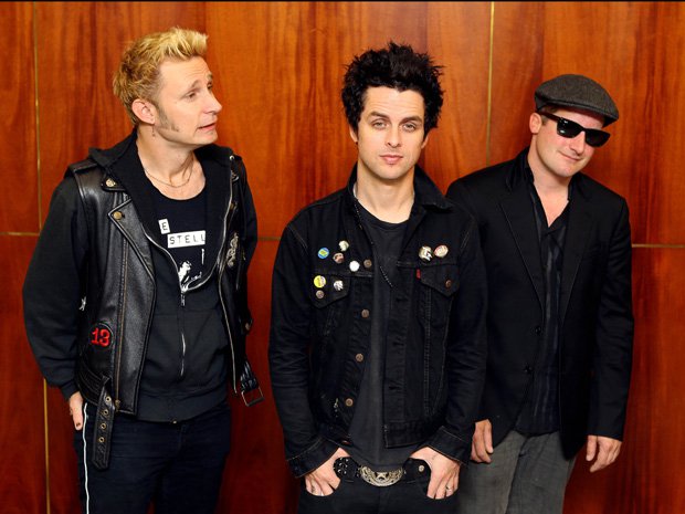 O  trio de punk pop americano Green Day conversou com jornalistas em São Paulo na tarde desta quarta-feira (13) em São Paulo