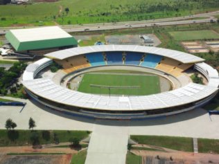 Estádio Serra Dourada terá que passar por reforma para receber partida da seleção brasileira