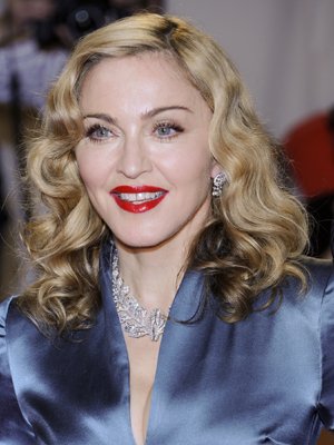 Madonna quer "encorajar liberdade de expressão"