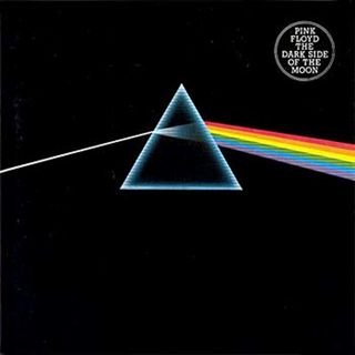 Capa do disco The Dark Side Moon, do Pink Floyd; inspiração usada na criação do cartaz