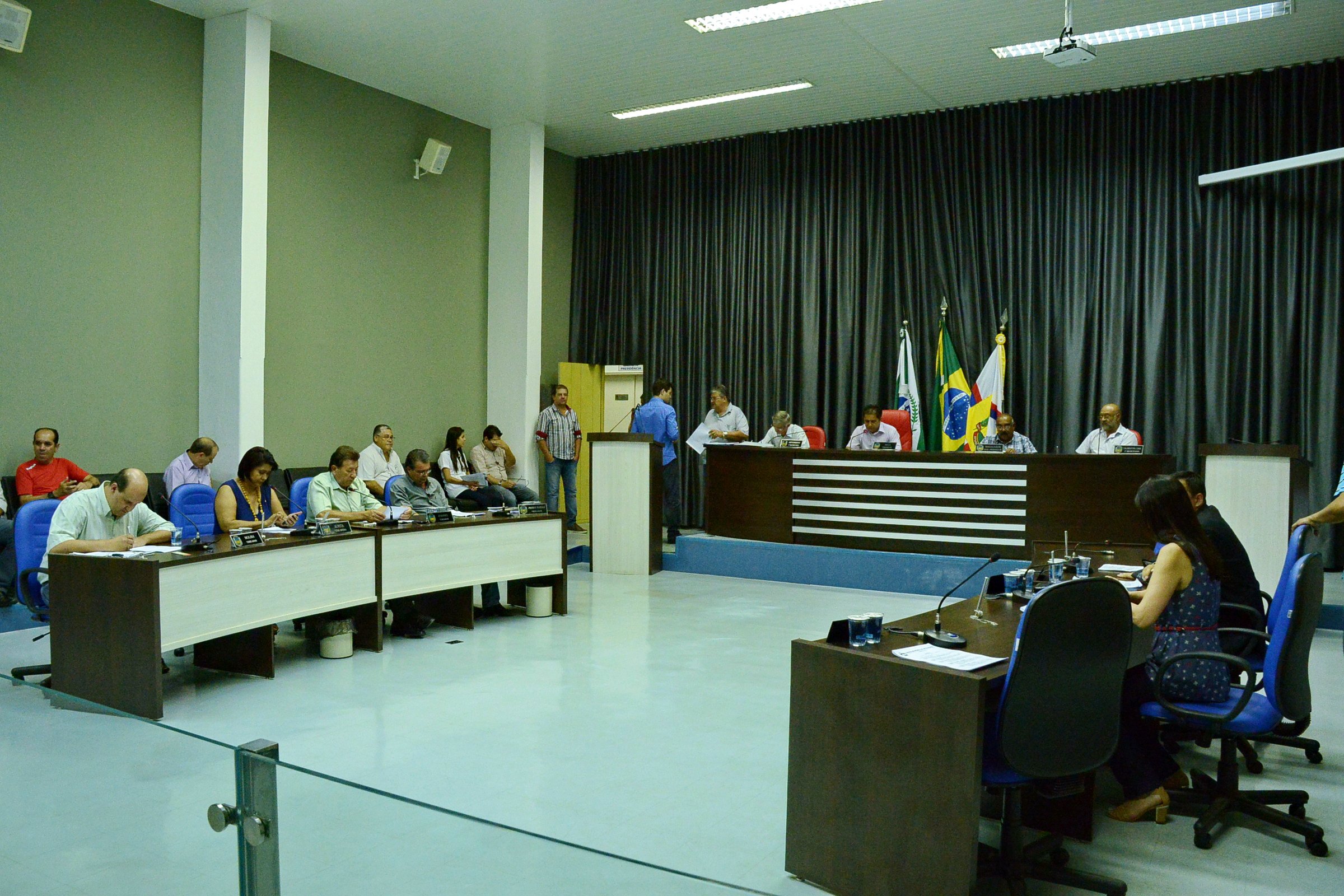 Apucarana: Câmara aprova reajuste do IPTU em 2ª votação