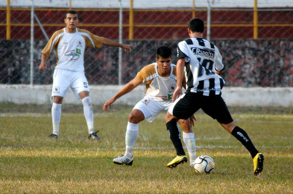 O Campeonato Paranaense da Terceira Divisão conta com nove equipes - Foto: Arquivo/TN