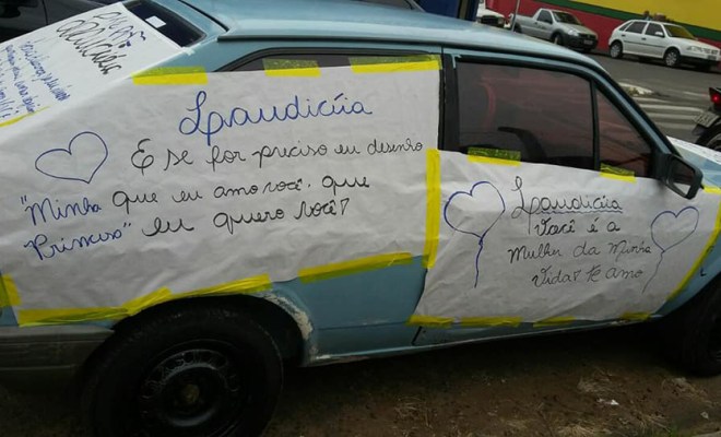 Motorista desfila com carro decorado para tentar reconquistar ex-mulher - Foto:  NP Diário​