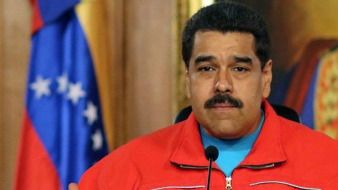 Pesquisas mostram que venezuelanos culpam Maduro pela crise econômica - Foto: EPA