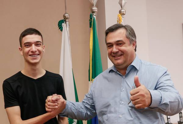Lucas se reuniu com o prefeito Beto Preto |  Foto: Divulgação