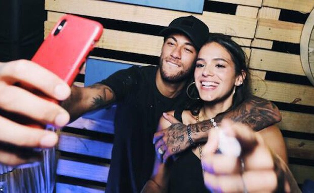 Neymar e Bruna voltaram a namorar no final de 2017 - (Foto: Raul Aragão)