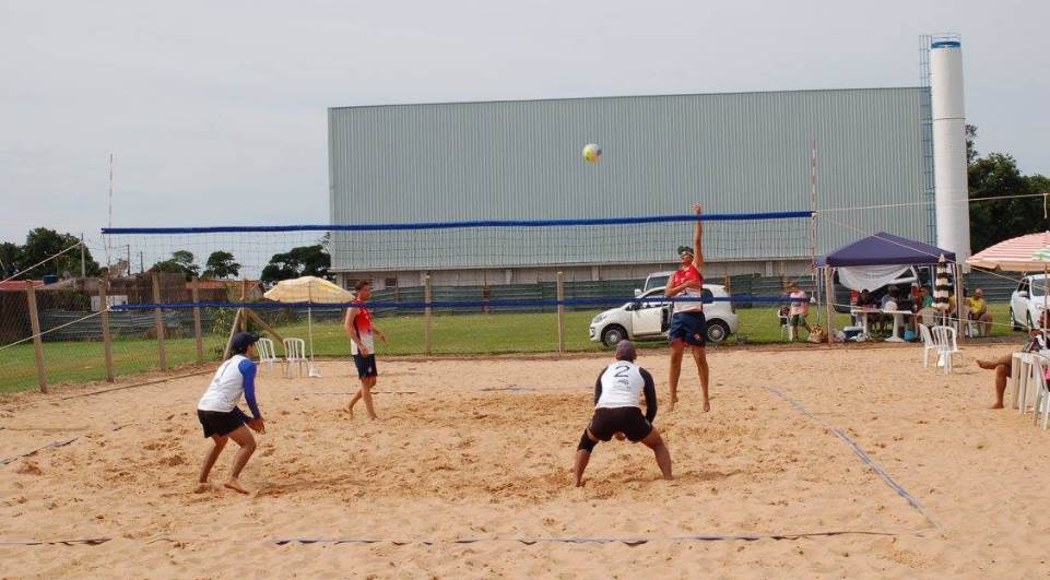 Circuito Araponguense de vôlei de praia vai ser realizado neste domingo - Foto: Divulgação